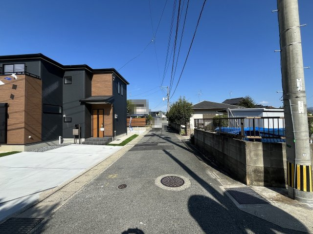 【その他】 | 福岡市南区野多目6丁目　1号棟（全3棟）【仲介手数料無料・0円】 | 現地写真。前面道路です。