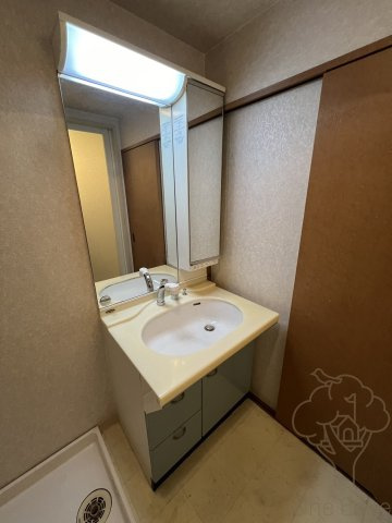 GRANDE CASAの独立洗面台