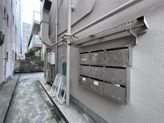 コーポ707のエントランス