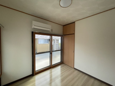 【洋室】 | 国済寺貸家