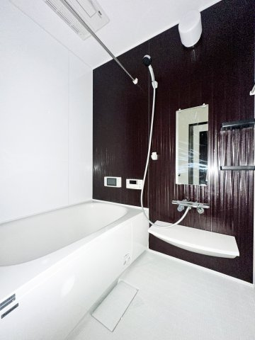 ピース リベルタ 川内北原の浴室|ゆったり過ごせるお風呂です