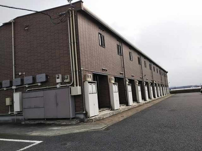 【外観】 | レオパレスピースフルさくら | 写真と現状が異なる場合は現状を優先します。