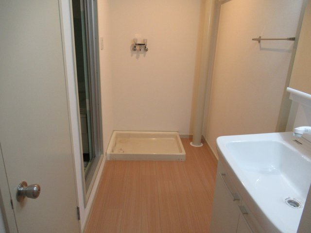 落合第２　３ＤＫの洗面所|スペースが確保できる洗面所です