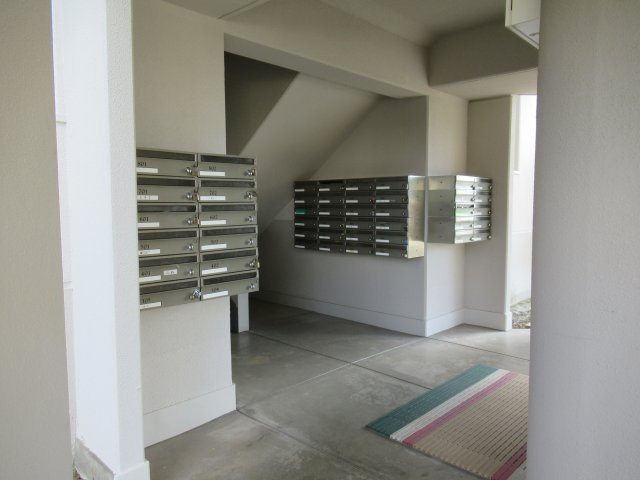 落合第２　３ＤＫのエントランス|毎日通るエントランスはこのようになっています