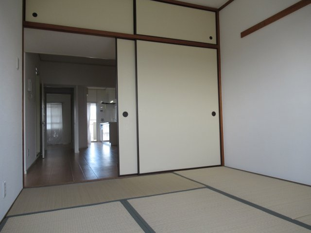 落合第２　３ＤＫの和室|落ち着いた雰囲気の和室付きです