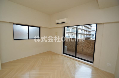 【居間・リビング】 | PHOENIX Clove　Tomoi