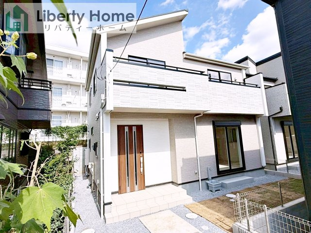 取手市台宿１丁目　新築戸建　１号棟の外観|ご予約をいただければ、『平日の空いた時間』『周辺物件まとめて見たい』『1件だけ見たい』ももちろん可能です♪
お気軽にお問合せください♪