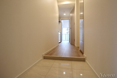 【玄関】 | ディアレイシャス東別院Ⅲ | ゆったりとした玄関です