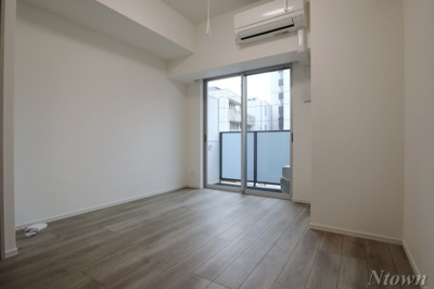 【居間・リビング】 | ディアレイシャス東別院Ⅲ | おしゃれな居間です