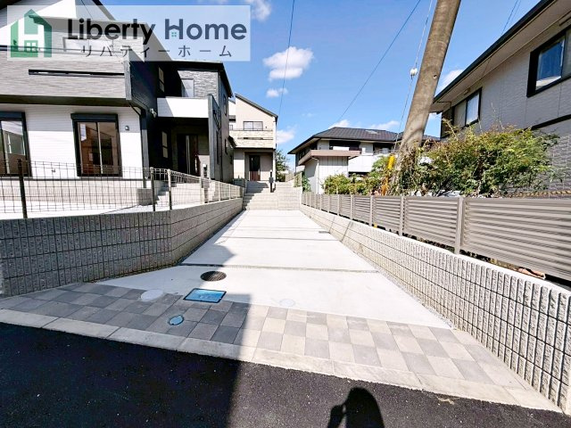 取手市台宿１丁目　新築戸建　2号棟の駐車場