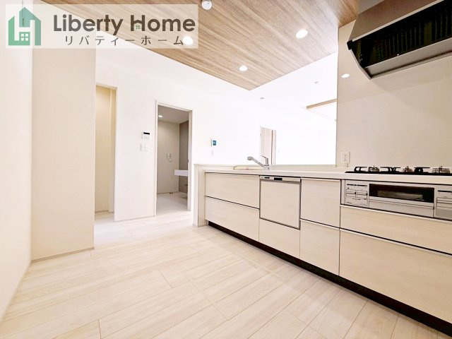 取手市台宿１丁目　新築戸建　2号棟のキッチン