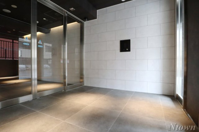 【エントランス】 | ディアレイシャス東別院Ⅲ | ゆとりのあるエントランスです