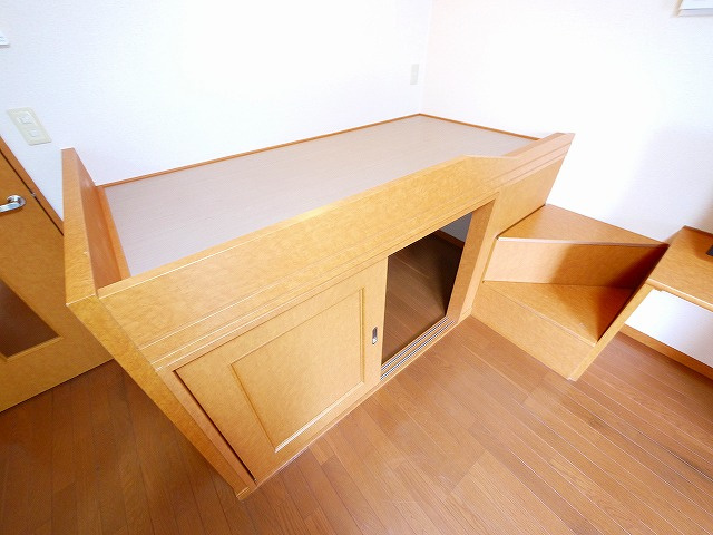 レオパレスＳＡＷＡＨの設備|ベッド