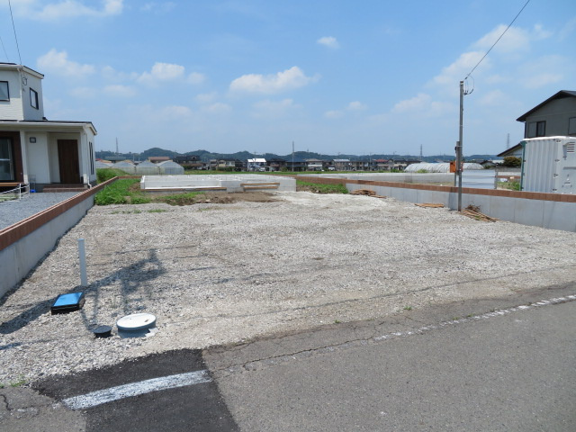 第4吉井町長根（全３棟）3号棟の駐車場