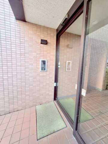 八ヶ岳ヴィラのエントランス