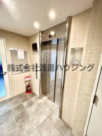 リバレイン江坂のその他共用部分|エレベーター