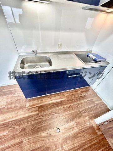 リバレイン江坂のキッチン