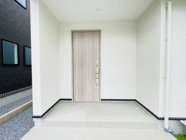 【玄関】 | 玉村町福島　２号棟