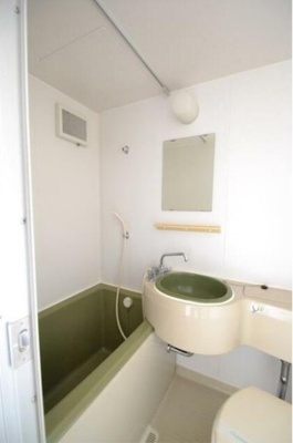【浴室】 | シティハイムイーストベル | 落ち着いた空間のお風呂です
