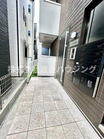 FDS吹田Ⅱ番館のエントランス