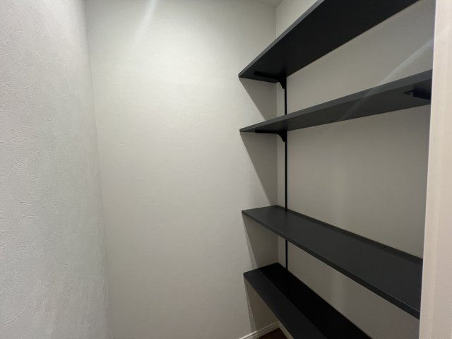 100㎡超のこれでもかっ！な広さある【グリーンコート藤が丘イクシーズ】の収納|収納豊富です