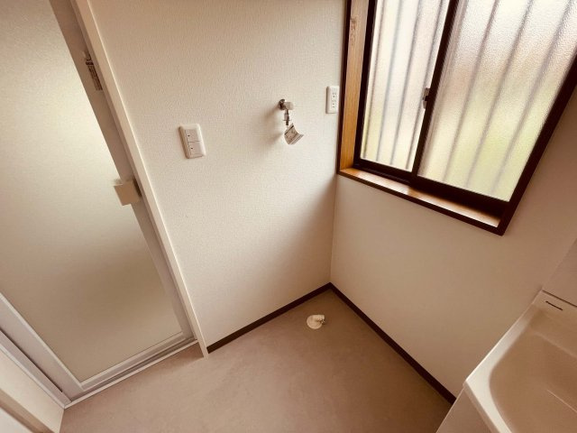 西馬橋1-22-51　中古戸建の洗面所