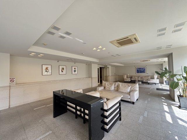 パークスクエア吉祥寺本町のエントランス