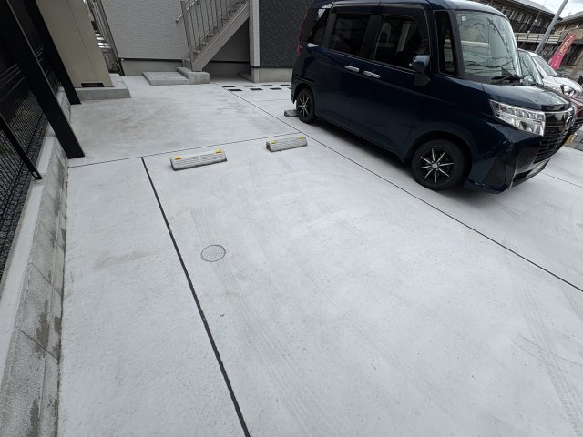 SUN MARE三木本町の駐車場