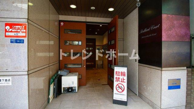 ブリリアントコート心斎橋イーストのエントランス|選べる家電プランあり！！