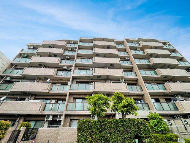 レクセルマンション秋川の外観