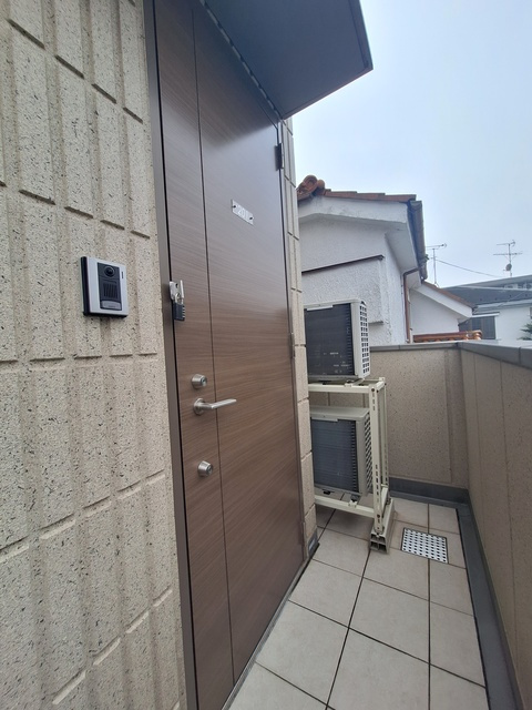 レグルス千川のエントランス