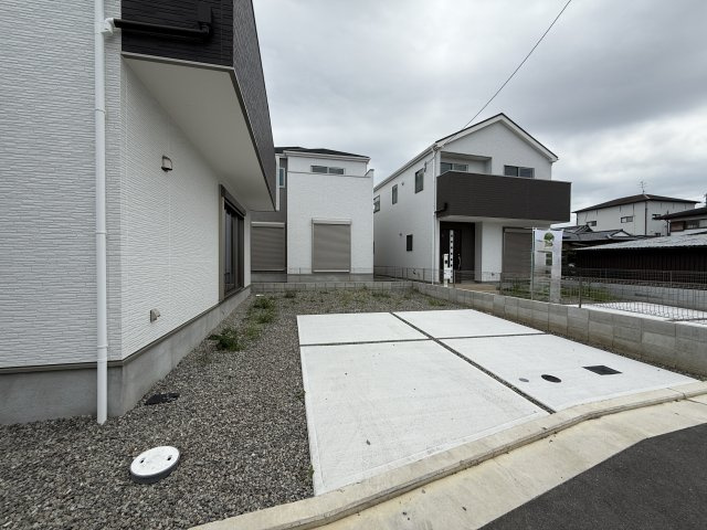 福田1号棟の駐車場