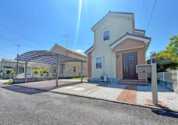 【中古】坂戸市中小坂中古住宅の外観|全室洋室のオール電化住宅です！