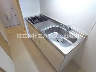  | リブリ・ル・シャドール | 料理スペースも広々ございます。