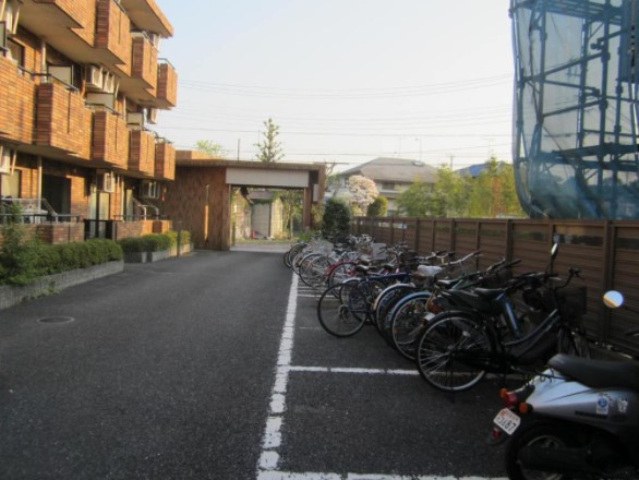 HGS府中イーストの駐車場