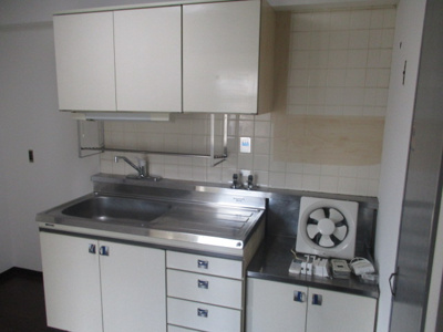 【キッチン】 | メゾンダーバン