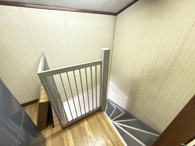 貝塚市脇浜1丁目　店舗の内装