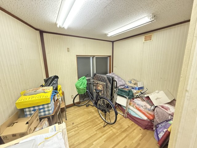 貝塚市脇浜1丁目　店舗の洋室