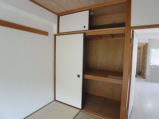 ロイヤルコート山の街の収納|各部屋に収納スペースを完備