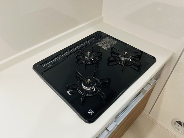 知多市にしの台4丁目15-10、15-11『仲介手数料無料』新築戸建てのキッチン