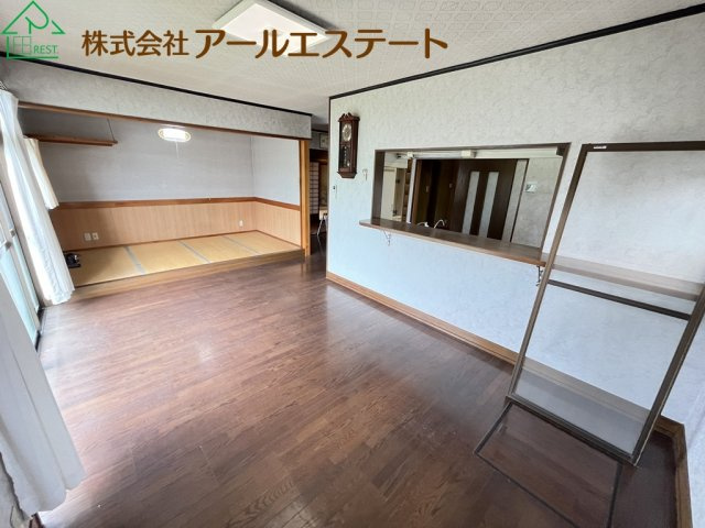 姫路市勝原区丁　JR「網干駅」徒歩15分の居間・リビング