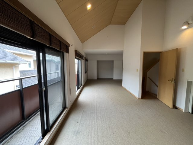 泉南郡熊取町つばさが丘2丁目戸建の洋室