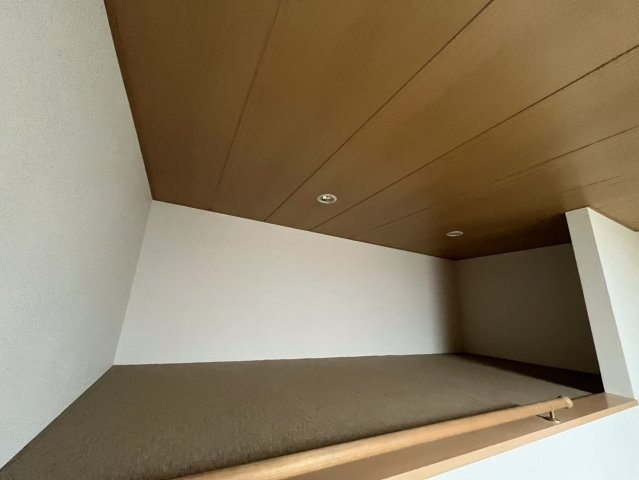 泉南郡熊取町つばさが丘2丁目戸建の収納|ロフト