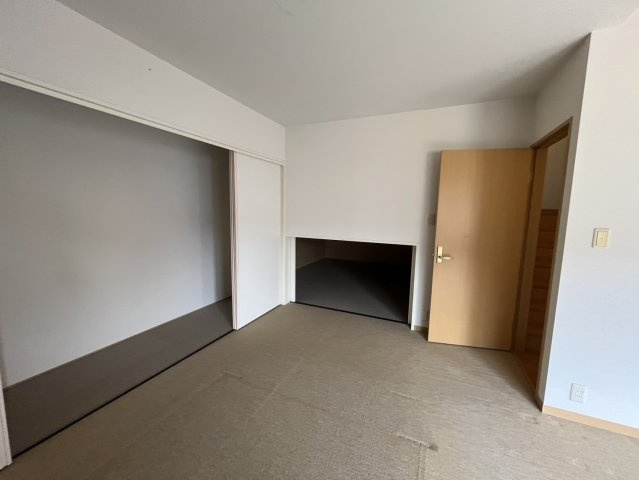 泉南郡熊取町つばさが丘2丁目戸建の洋室