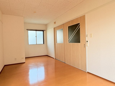 【居間・リビング】 | パールハイツ | おしゃれなリビングです