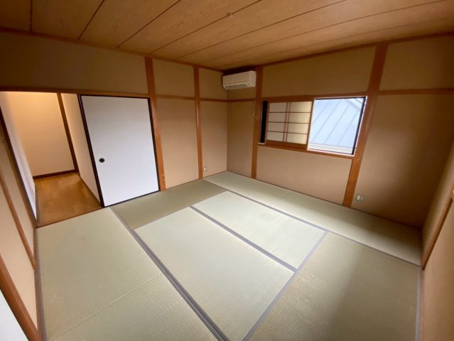 三条南町戸建ての和室
