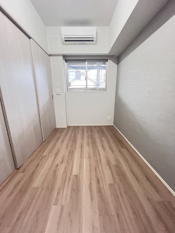 大阪市城東区関目３丁目の賃貸マンションの寝室