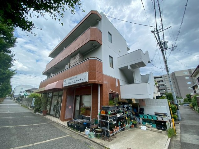 アムール芦屋の外観