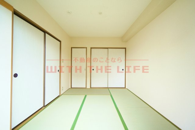 グランドール国分【キャッシュバック対象物件】の寝室|落ち着いて過ごせるお部屋なので、寝室にいかがでしょうか