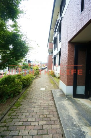 グランドール国分【キャッシュバック対象物件】のロビー|ゆとりのあるロビーです